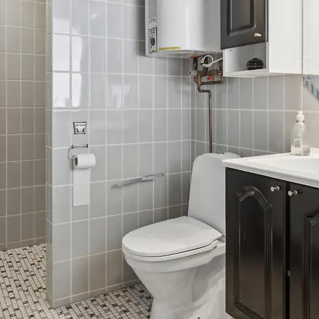 2 Bedroom Awesome In Vaeggerlose شقة *